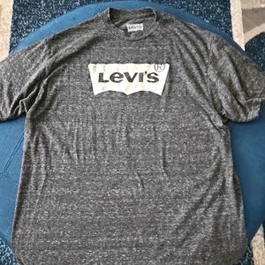 Men's XL shirt by Levi's